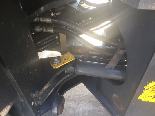 รถตักดินWA150-5