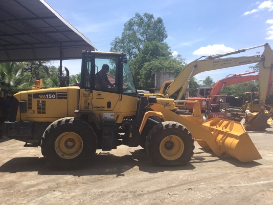 รถตักดินWA150-5
