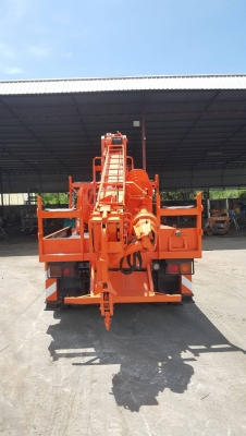 ต้องการขายรถเจาะดิน