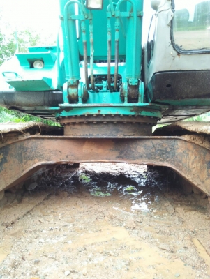 รถแบคโฮ KOBELCO MARK V SK200 มีเล่มทะเบียนพร้อม