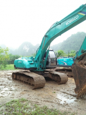 รถแบคโฮ KOBELCO MARK V SK200 มีเล่มทะเบียนพร้อม