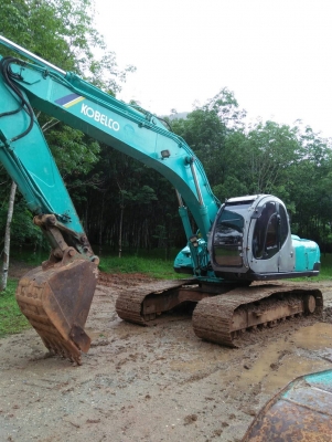 รถแบคโฮ KOBELCO MARK V SK200 มีเล่มทะเบียนพร้อม