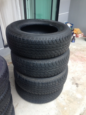 255/65R17  BRIDGESTONE DUELER H/T 840 ชุด 4 เส้น  tel. 081-427-3941