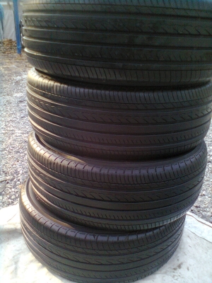 ขายยาง 205/55R16 ยางปี12 YOKOHAMA ADVAN dB MADE IN JAPAN สภาพยาง 90\% สวยๆนิ่มๆ  1 ชุด