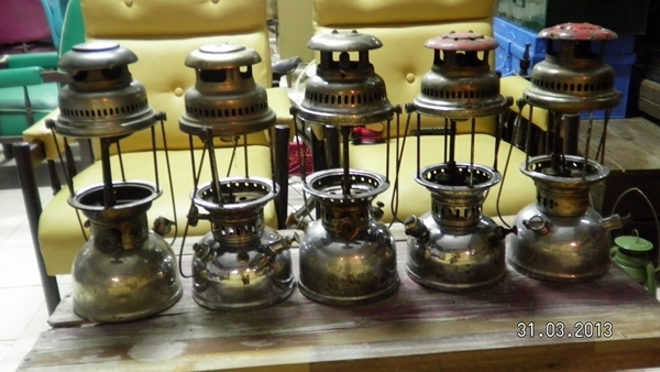 ตะเกียงเจ้าพายุหม้อทองเหลือง