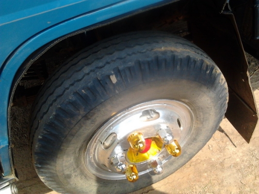 ***ขายแล้วครับขอบคุณ Truck2hand "ขวัญใจ รถสวย!!! " ขาย 6ล้อ ISUZU NPR115 สวยจัด ห้างแท้ แก้มเหลือง ปี36 (ไม่ดั๊ม)NPR59LU5M เครื่องเดิม4BD1 แห้งจัด ไม่มีไอ ไม่มีหลวม ช่วงล่างใหญ่ Fหลัง คัสซีเดิมจัดสวยจริงกริ๊บๆโรงงาน ไม่บวมไม่ดาม หัวบาง ภายในสวยเ