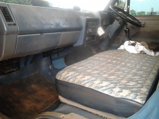 ***ขายแล้วครับขอบคุณ Truck2hand "ขวัญใจ รถสวย!!! " ขาย 6ล้อ ISUZU NPR115 สวยจัด ห้างแท้ แก้มเหลือง ปี36 (ไม่ดั๊ม)NPR59LU5M เครื่องเดิม4BD1 แห้งจัด ไม่มีไอ ไม่มีหลวม ช่วงล่างใหญ่ Fหลัง คัสซีเดิมจัดสวยจริงกริ๊บๆโรงงาน ไม่บวมไม่ดาม หัวบาง ภายในสวยเ