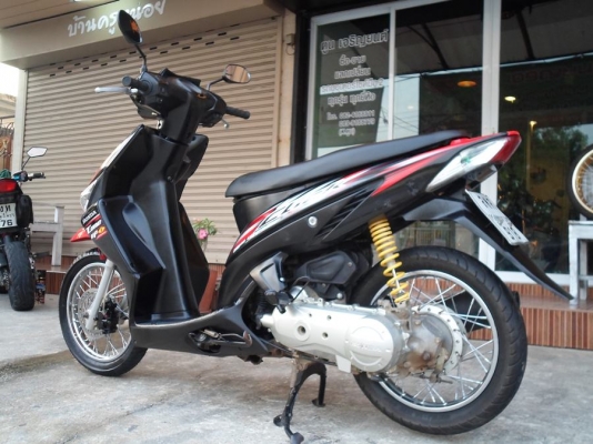 ขาย Click ปี 49รถบ้านเครื่องเดิมๆ ทะเบียนพร้อมโอน ราคา 15,500 ต่อรองได้