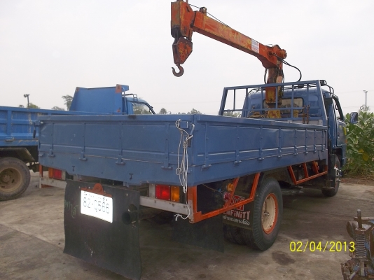 ขาย6ล้อ NPR  เครื่อง   4BE1  พวงมาลัยเพาเวอร์