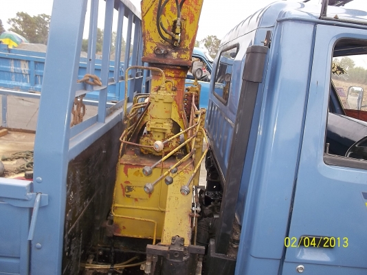 ขาย6ล้อ NPR  เครื่อง   4BE1  พวงมาลัยเพาเวอร์