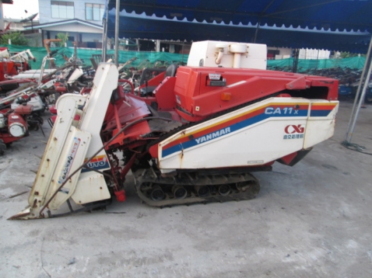 รหัส:12000968รถเกี่ยวข้าวนั่งขับใช้เครื่องYANMAR CA11Xพร้อมนวดข้าวด้วยจึงได้เป้นข้าวเปลือกwww.nihonmono.com