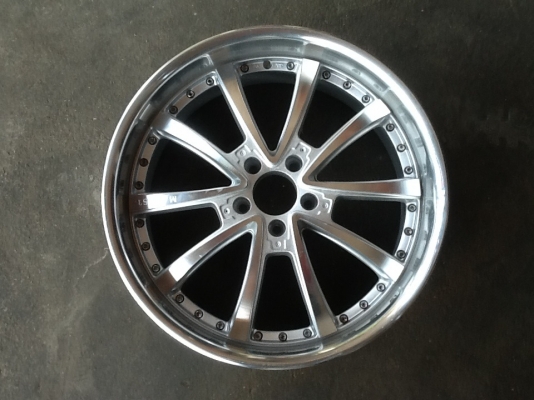 ขายแม็กขอบ 20 5รู114 กว้าง 8.5 ครบชุด 4วง