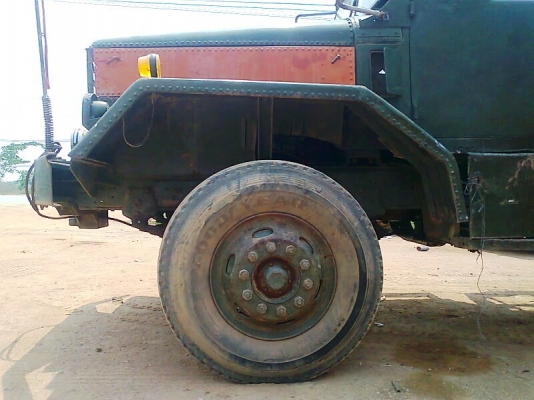 ขาย..รถสิบล้อเทลเล่อร์เรียว เครื่องยนต์ NISSAN UD PE6 turbo ใส่รถแบคโฮ CAT 320 D, PC200 ได้ รถสวย มีทะเบียนครบ.