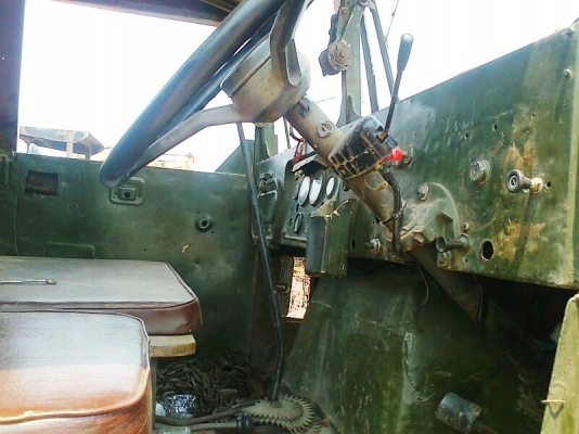 ขาย..รถสิบล้อเทลเล่อร์เรียว เครื่องยนต์ NISSAN UD PE6 turbo ใส่รถแบคโฮ CAT 320 D, PC200 ได้ รถสวย มีทะเบียนครบ.