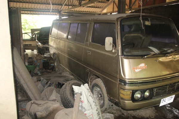 ขายรถตู้ NISSAN E20 y77 พร้อมใช้