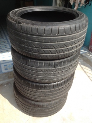 ขายยาง autogrip 245/45/R18 ปี11 สภาพดี ไม่มีปะ ขายยาง autogrip 245/45/R18 ปี11 สภาพดี ไม่มีปะ