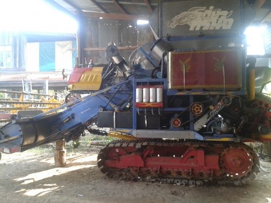 ขายรถเกี่ยวข้าวไทเสงยนต์