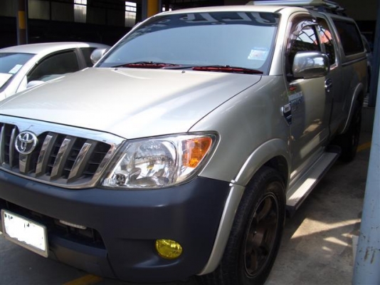 TOYOTA VIGO CAB2500D4Dแต่งเต็มใช้น้อยจริง5ปีไมล์แค่9หมื่น ฟรีดาวน์