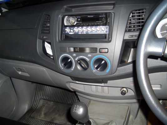 TOYOTA VIGO CAB2500D4Dแต่งเต็มใช้น้อยจริง5ปีไมล์แค่9หมื่น ฟรีดาวน์