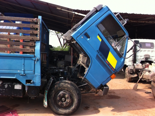 ขาย NPR 115 รถห้างแท้ เครื่องดี พร้อมใช้งาน