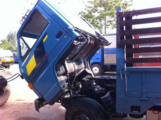 ขาย NPR 115 รถห้างแท้ เครื่องดี พร้อมใช้งาน