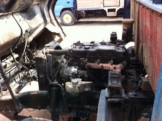 ขาย NPR 115 รถห้างแท้ เครื่องดี พร้อมใช้งาน