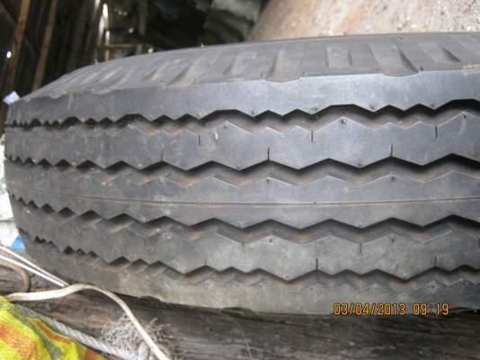 ขายยางอะไหล่BRIDGESTONE8.25-16 พร้อมกระทะล้อยางในของห้างเเท้ๆๆใหม่ๆๆ