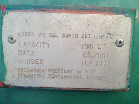 ขายถังแรงดัน Pressure Tank ขนาด 500 ลิตร และ 750 ลิตร สภาพสวยพร้อมใช้งาน เหลือ 2 ใบแล้วครับ..