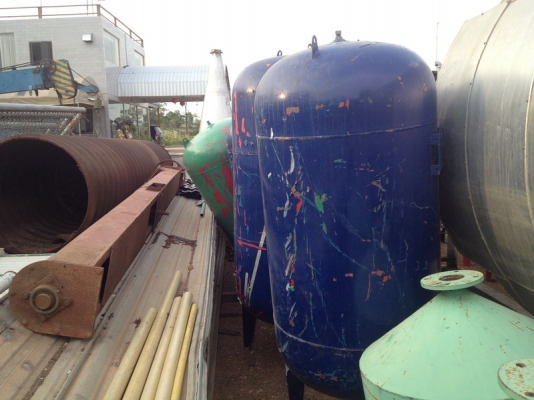 ขายถังแรงดัน Pressure Tank ขนาด 500 ลิตร และ 750 ลิตร สภาพสวยพร้อมใช้งาน เหลือ 2 ใบแล้วครับ..