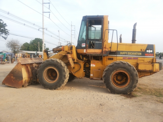 WHEEL LOADER-KOMATSU WA 250-1L