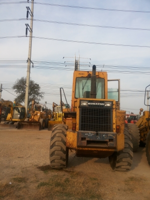 WHEEL LOADER-KOMATSU WA 250-1L