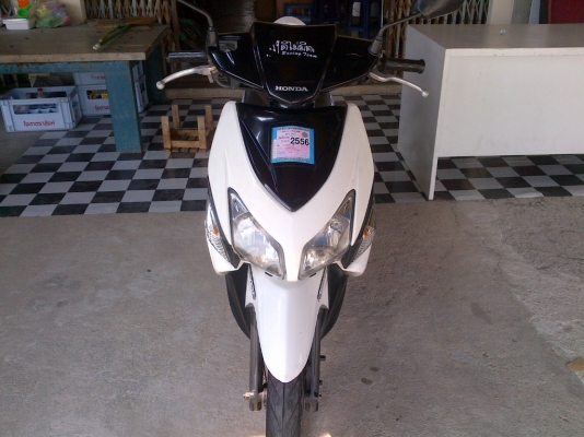 ขาย!ฮอนด้าคลิ๊ก รุ่นท๊อป ล้อแม็ก ปี51 รถเครื่องเดิมแน่นๆ พร้อมใช้ ทะเบียน+เอกสารโอน ภาษีไม่หมด 088-2197709