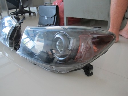 ขายไฟหน้าฟอจูนเนอร์ 2010 รุ่น 2 โคมดำมุมส้ม