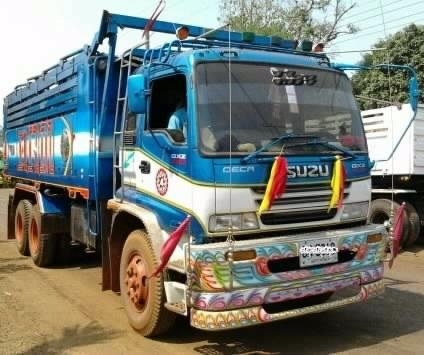 ISUZU DECA FXZ 270 HP EURO1 ปี 46 รถพ่วงแม่+ลูก แม่กระบะดั๊มพ์คอกมิเนียมสภาพดีสีสันอย่างสวย ลูก 2 คานดั๊มพ์ของสามมิตรลอนเฉียง เครื่องแน่นแรงดี ภายในสวยครบ ช่่วงล่างเต็มดีทั้งแม่ทั้งลูก เอกสารทะเบียนภาษีครบพร้อมโอน ราคาต่อรองได้ครับ