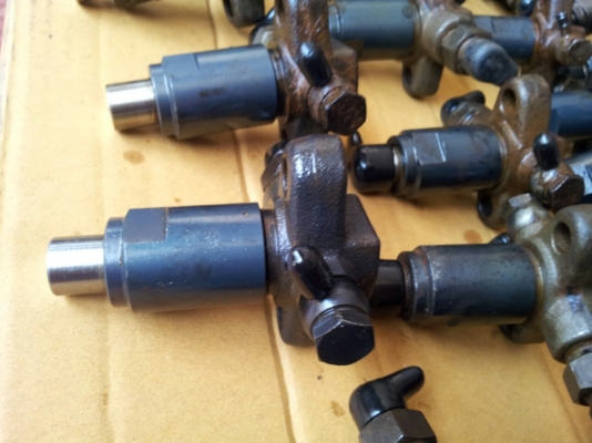 ขายหัวฉีด+เรือนหัวฉีดแท้ สภาพดีใส่เครื่อง สามารถใช้กับเครื่อง Kubota ได้ทุกรุ่น ราคา 350 / ชุด