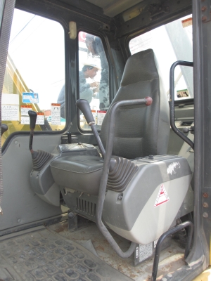 สภาพ 90 \% KOMATSU PC120-6ZE เก่านอก เอวแน่น ปั็มแรง แอร์เย็น สภาพพร้อมใช้ สุดๆเอาไปแบ่งกันใช้ได้เลยครับ น้องร็อค จัดหั้ย สนใจโทร สอบถามได้ 081-8535656 สภาพ 90 \% KOMATSU PC120-6ZE เก่านอก เอวแน่น ปั็มแรง แอร์เย็น สภาพพร้อมใช้ สุดๆเอาไปแบ่งกันใช้ได้เลยครับ น้องร็อค จัดหั้ย สนใจโทร สอบถามได้ 081-8535656