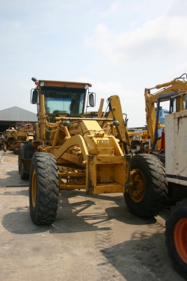 ขาย รถเกรด CATERPILLAR 140G-72V09xxx เก่าญี่ปุ่น สวยมาก เดิมๆ 2,900,000 TEL : 087-0339334 (อ็อฟ)