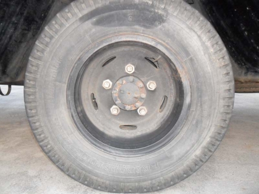 Isuzu NKR ปี 51,130 แรง