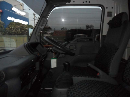 Isuzu NKR ปี 51,130 แรง