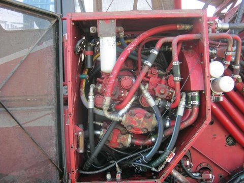 ขายรถตัดอ้อยมือสอง ออสทอฟ ปี1998 7,000 ชั่วโมง คันที่ 2