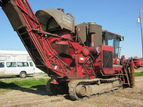 ขายรถตัดอ้อยมือสอง ออสทอฟ ปี1998 7,000 ชั่วโมง คันที่ 2