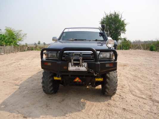 ขาย อีซูซุ ADVENTURE  4X4 ยกสูง เหลือ 200000 บาท