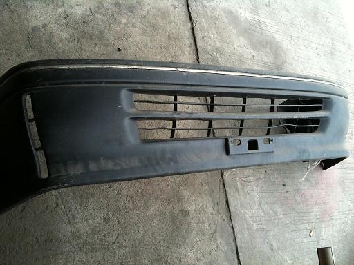 ขาย กันชน หน้า toyota ไฮเอด รถตู้