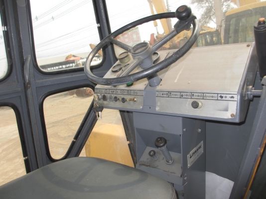 สภาพ 85 \% DYNAPAC-CA30D เก่านอก ไม่เคยงานในไทย มาก่อน สภาพ 85 \% DYNAPAC-CA30D เก่านอก ไม่เคยงานในไทย มาก่อน