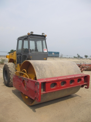 สภาพ 85 \%  DYNAPAC-CA30D   เก่านอก ไม่เคยงานในไทย มาก่อน