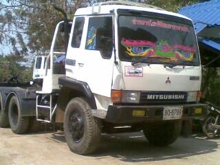 Mitsubishi FN527 TF220BO