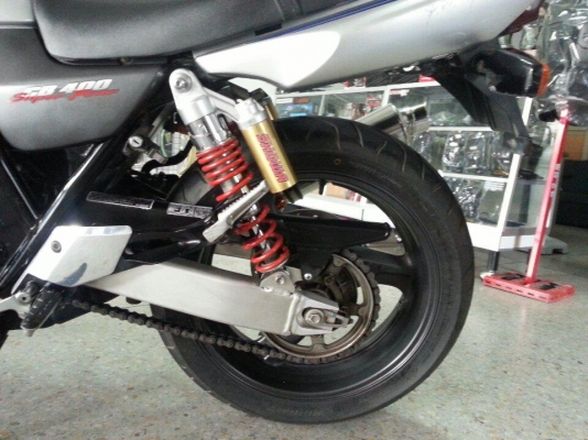 sf400 tec1 ปี 2001 พร้อม สรรพสามิตร(เอกสารตัวจริงแท้) สีเดิมโรงงานสภาพสวย เครื่องเยี่ยม แน่น นิ่ง