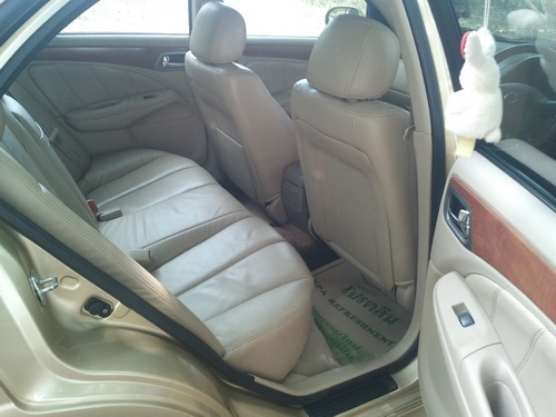 ขาย Sunny Super Neo 1.8 ปี05 AT รถบ้านป้ายแดงมือเดียว สีเดิมทั้งคัน เจ้าของใช้ถนอมมาก