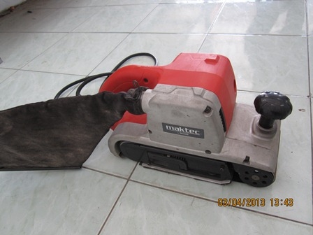 เครื่องขัดกระดาษทรายMaktec MT940 ใหม่กริ๊ป อุปกรณ์ครบ