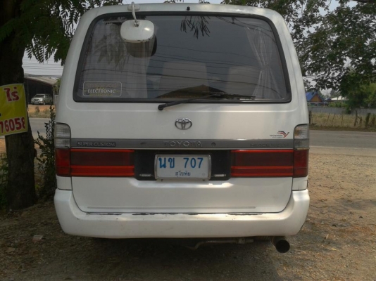 ขาย รถตู้ สภาพสวย  toyota  hiace ปี 93 เครื่องเดิม 2500 .